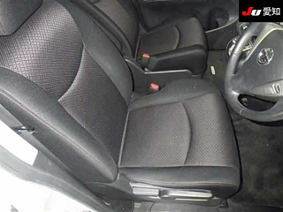 NISSAN SERENA 2013