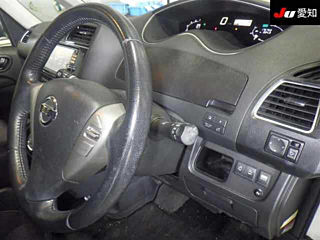 NISSAN SERENA 2013