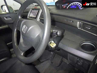 HONDA FREED 2010