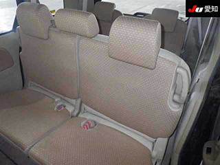 TOYOTA SIENTA 2011