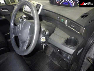 HONDA FREED 2012