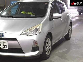 TOYOTA AQUA 2014