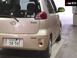 TOYOTA PORTE 2010