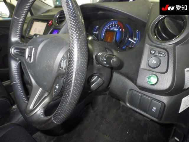 HONDA INSIGHT 2013