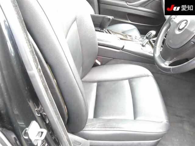 BMW 5 SERIES 2011
