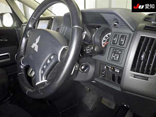 MITSUBISHI DELICA D5 2014