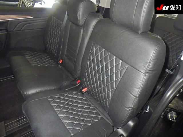 MITSUBISHI DELICA D5 2023