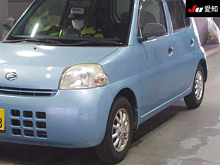 DAIHATSU ESSE 2011