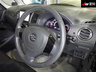 SUZUKI PALETTE 2010
