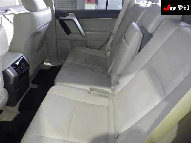 TOYOTA LAND CRUISER PRADO 2022