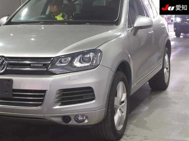 VOLKSWAGEN TOUAREG 2013