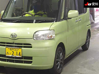 DAIHATSU TANTO 2012