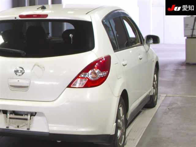 NISSAN TIIDA 2009