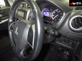 MITSUBISHI EK CUSTOM 2013