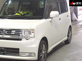DAIHATSU MOVE CONTE 2012