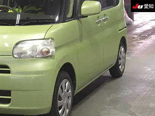 DAIHATSU TANTO 2013