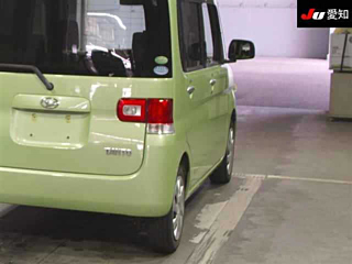 DAIHATSU TANTO 2013