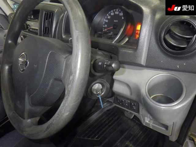 NISSAN NV200 2009
