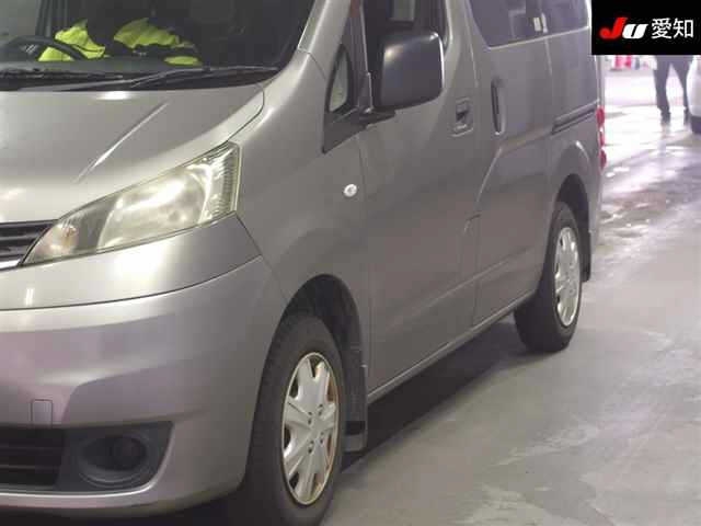 NISSAN NV200 2009