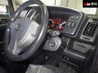 NISSAN SERENA 2009