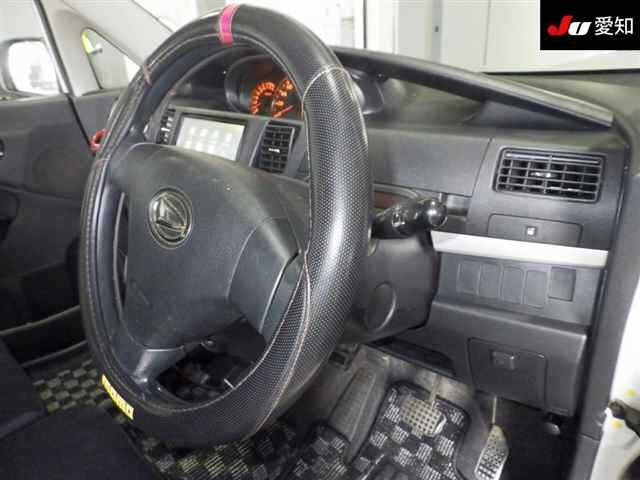 DAIHATSU MOVE 2008
