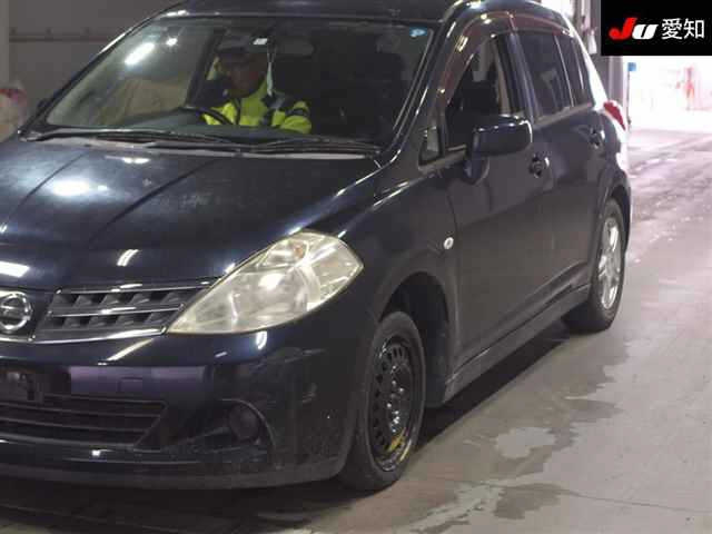 NISSAN TIIDA 2008