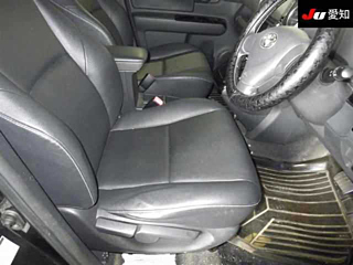 TOYOTA COROLLA RUMION 2012