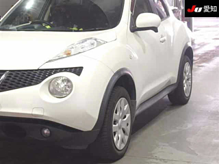 NISSAN JUKE 2012