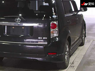 TOYOTA COROLLA RUMION 2012