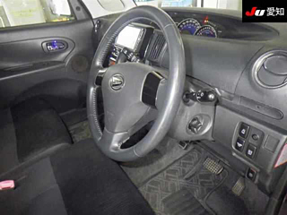DAIHATSU TANTO 2012