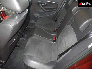 VOLKSWAGEN POLO 2016