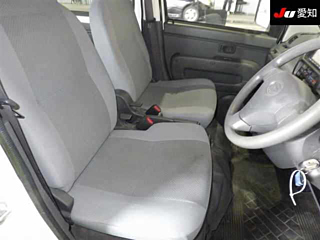 DAIHATSU HIJET VAN 2017