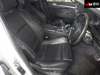 BMW 5 SERIES 2013