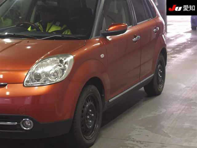 MAZDA VERISA 2010