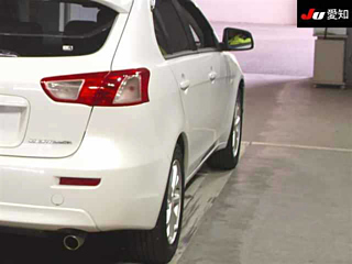 MITSUBISHI GALANT FORTIS 2010
