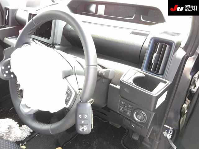 DAIHATSU TANTO 2024