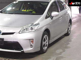 TOYOTA PRIUS 2014