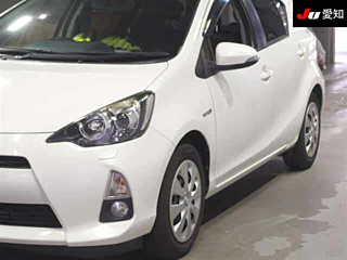 TOYOTA AQUA 2014