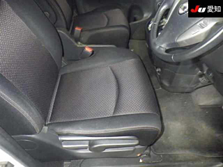 NISSAN SERENA 2012