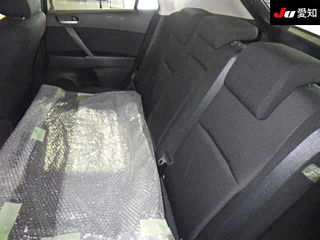 MAZDA AXELA 2010