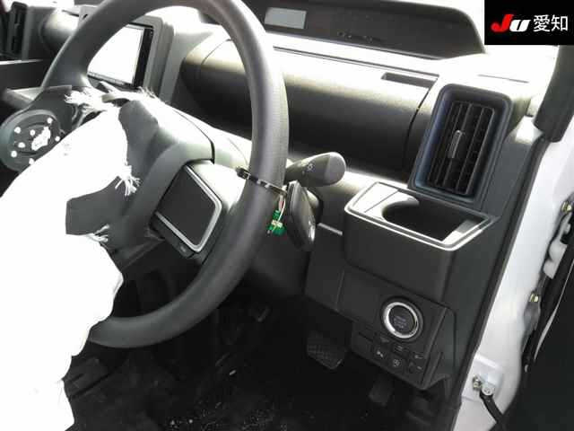 DAIHATSU TANTO 2024