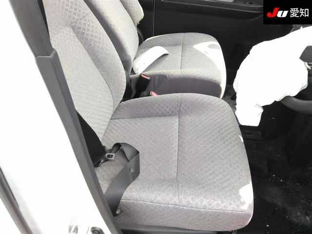 DAIHATSU TANTO 2024