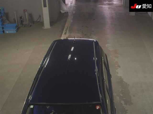 TOYOTA WISH 2010