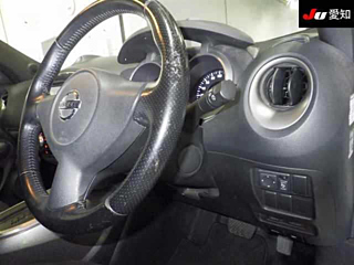 NISSAN JUKE 2012