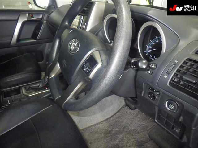 TOYOTA LAND CRUISER PRADO 2010