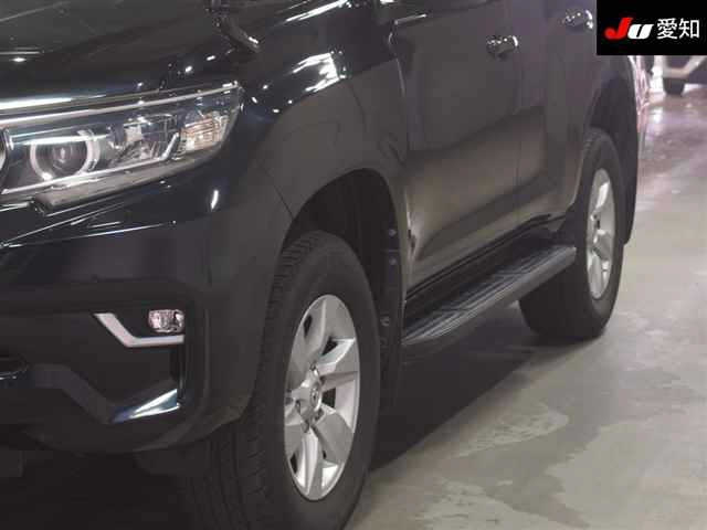 TOYOTA LAND CRUISER PRADO 2020