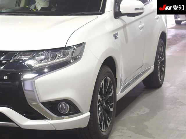 MITSUBISHI OUTLANDER PHEV 2017