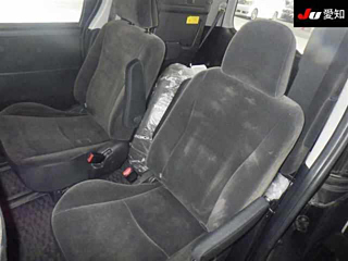 TOYOTA VOXY 2012