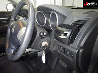 MITSUBISHI RVR 2012