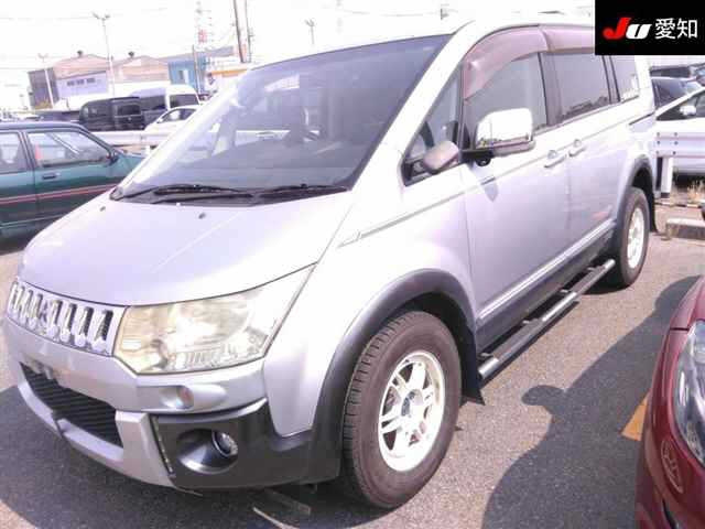 MITSUBISHI DELICA D5 2012